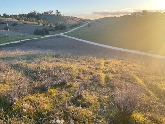 $300,000 | 13 Sunburst Road, Paso Robles, CA 93446