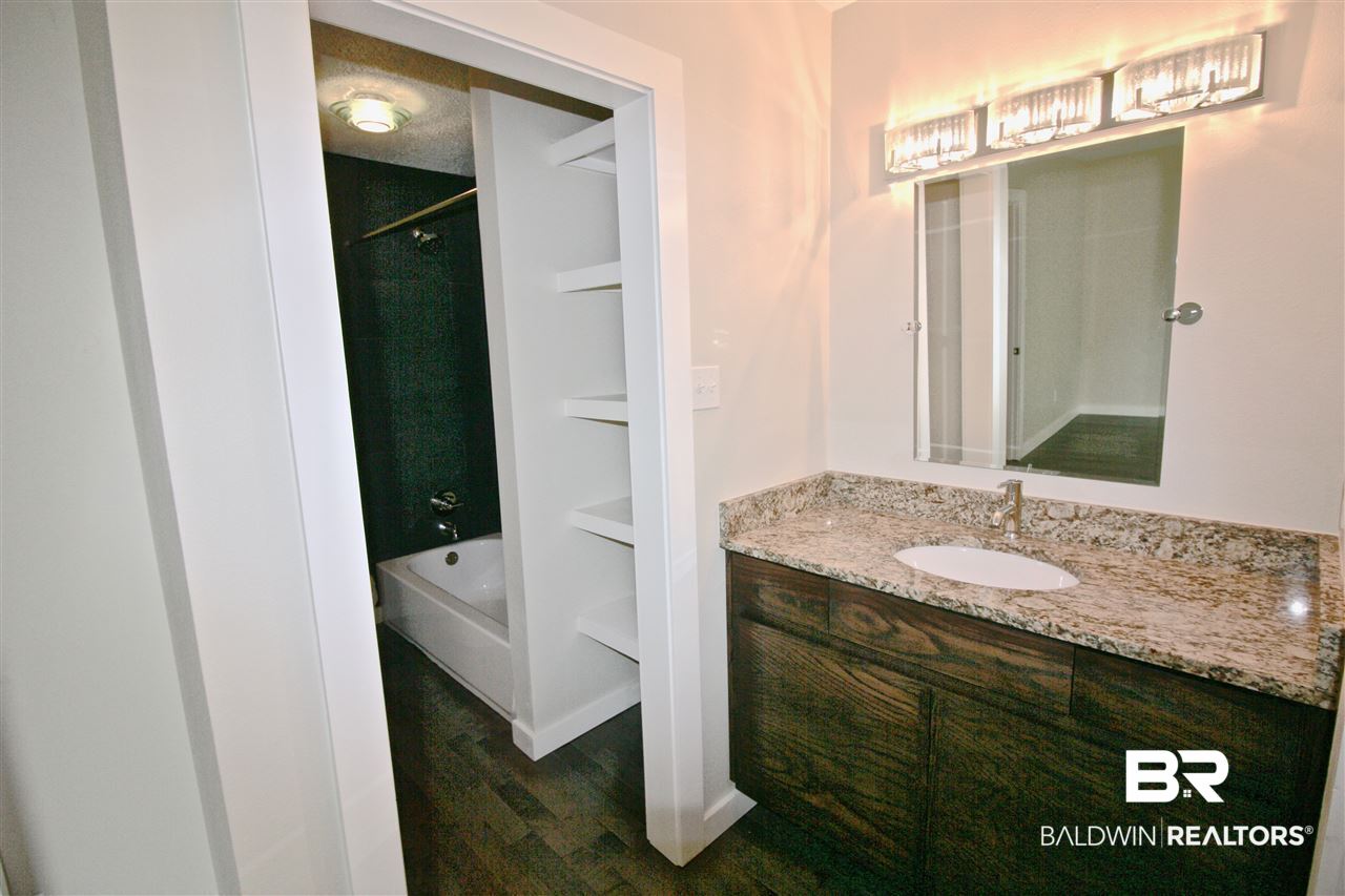 2901 Grant Street, Unit 2703 Mobile, AL 36606 - Photo 27 of 46