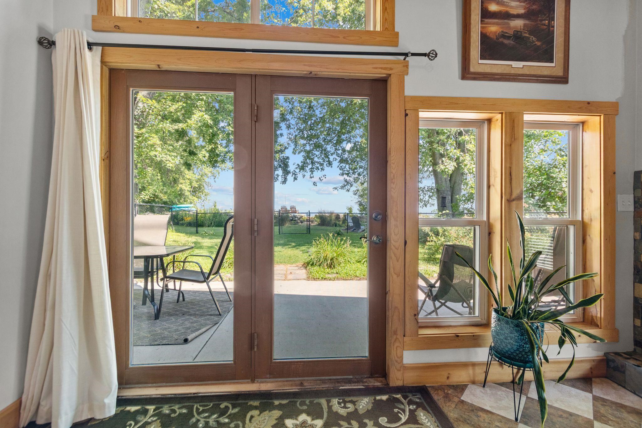 1938 Cottage Road Little Suamico, WI 54141 - Photo 14 of 31