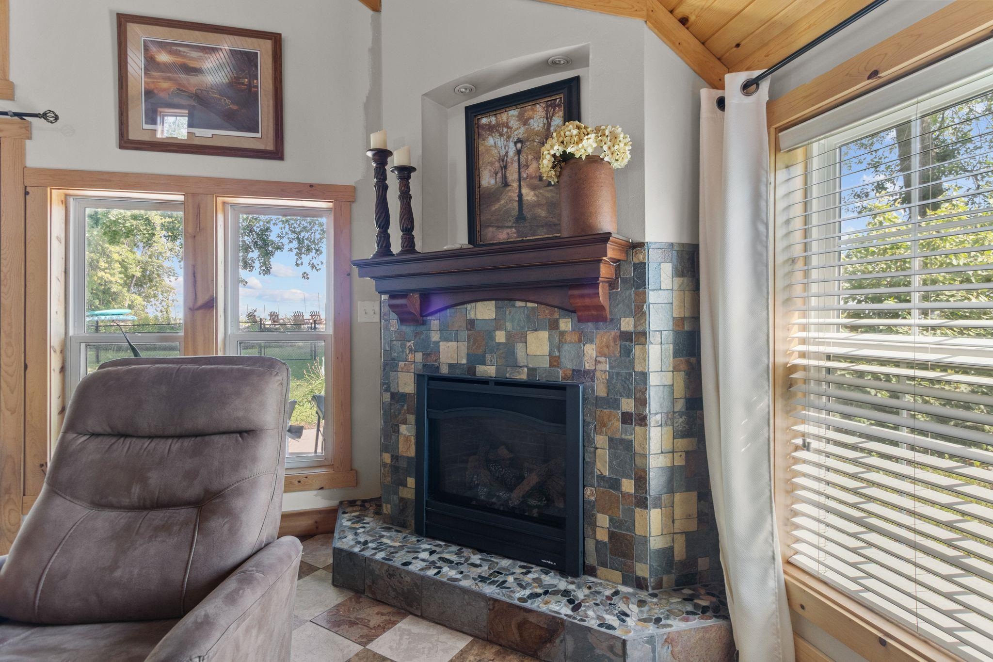 1938 Cottage Road Little Suamico, WI 54141 - Photo 16 of 31