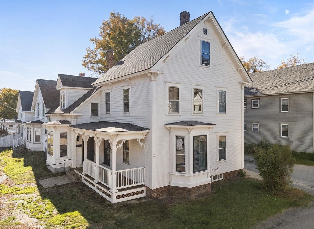 67 Winter Street Rochester, NH 03867 - Photo 1 of 42