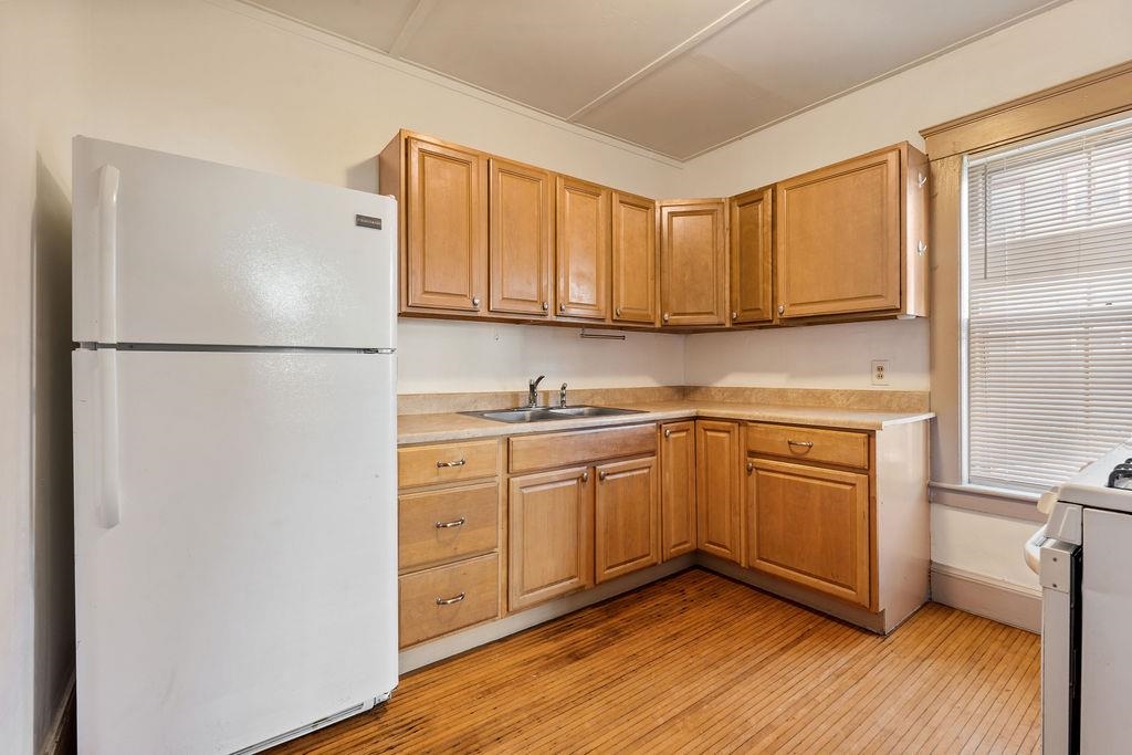 67 Winter Street Rochester, NH 03867 - Photo 12 of 42