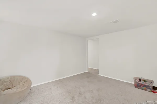 $325,000 | 201 Legendary Trl Loop, Floresville, TX 78114