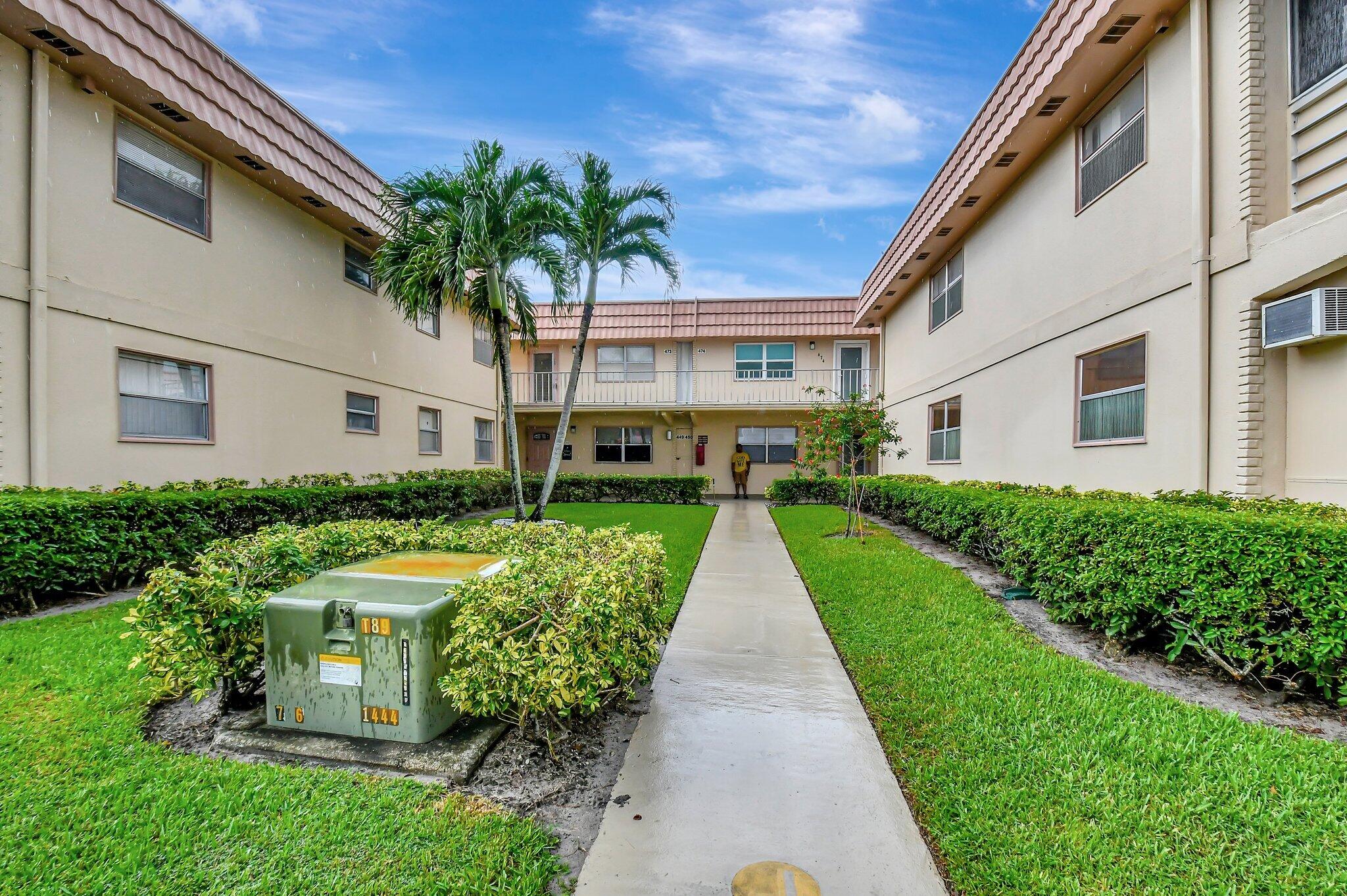 451 Saxony Way Delray Beach, FL 33446 - Photo 19 of 27 19-web-or-mls-DSC_5008