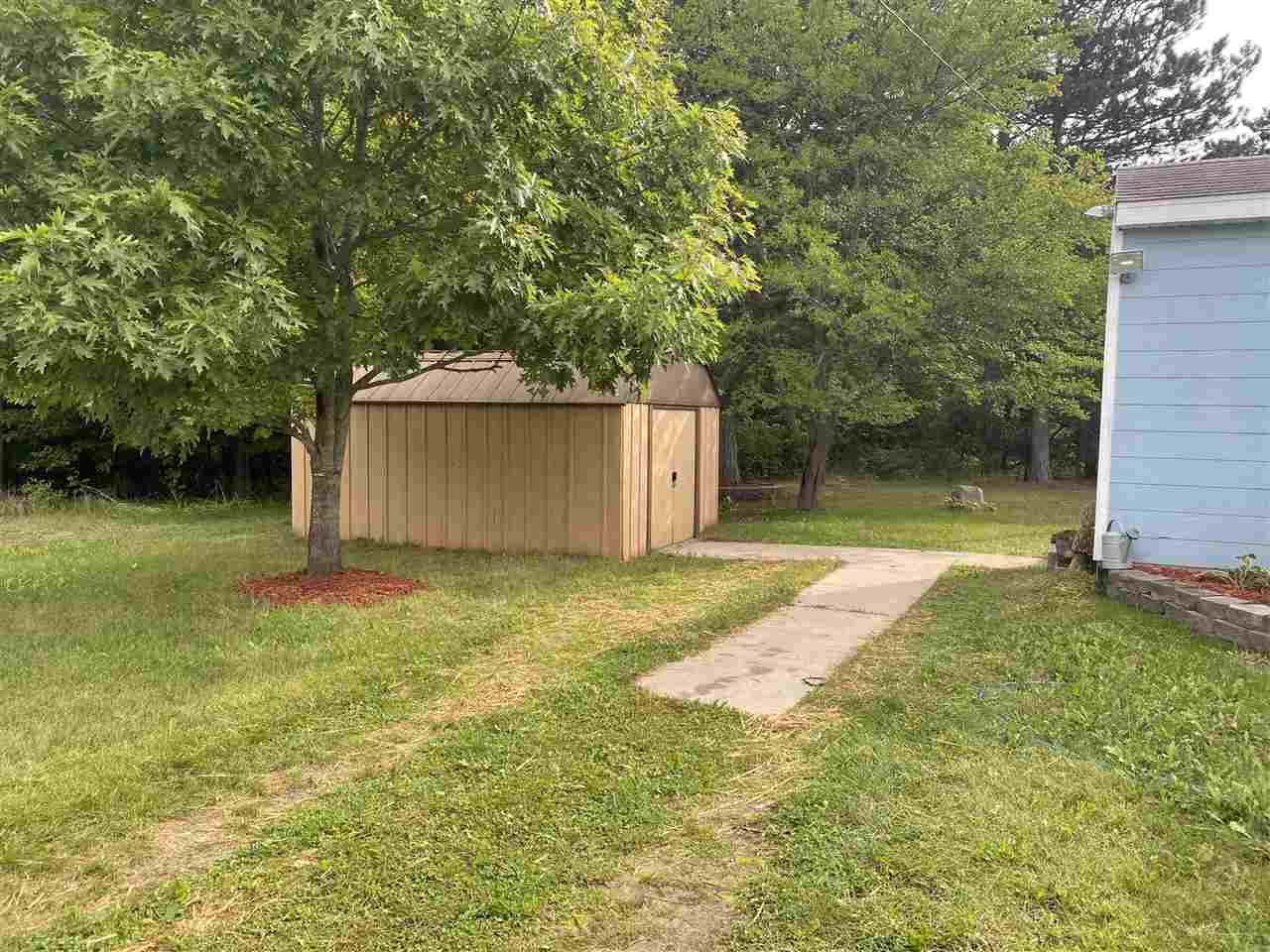 5221 West County Line Road Buckley, MI 49620 - Photo 3 of 40 1892935-2.JPG