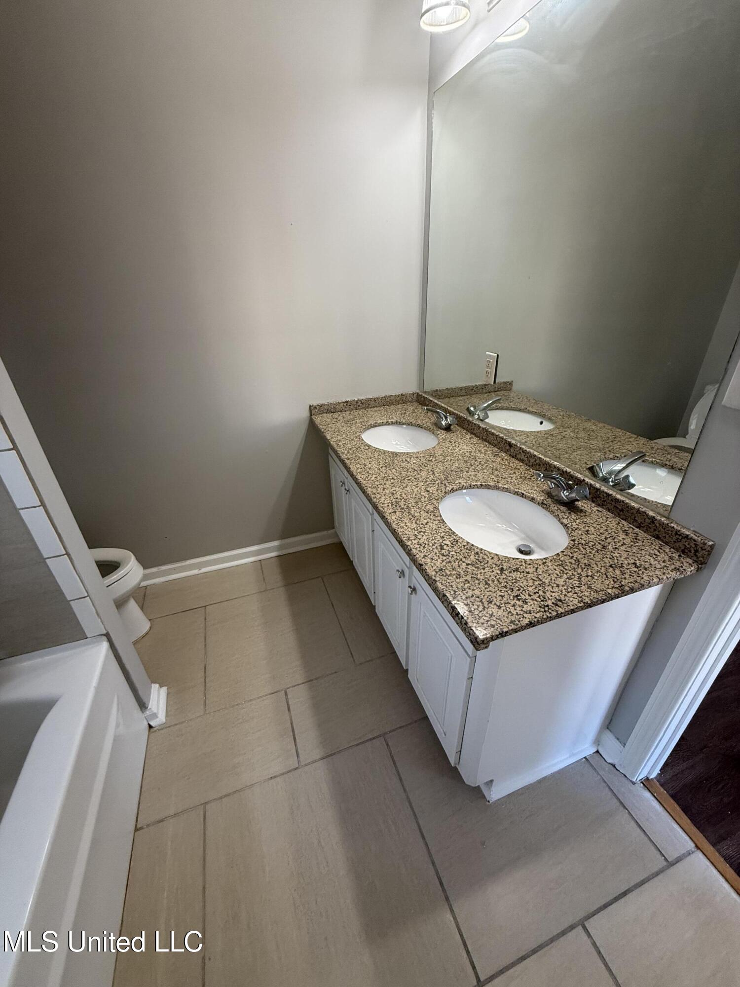 786 Hunter Lane Jackson, MS 39212 - Photo 15 of 25 IMG_4436