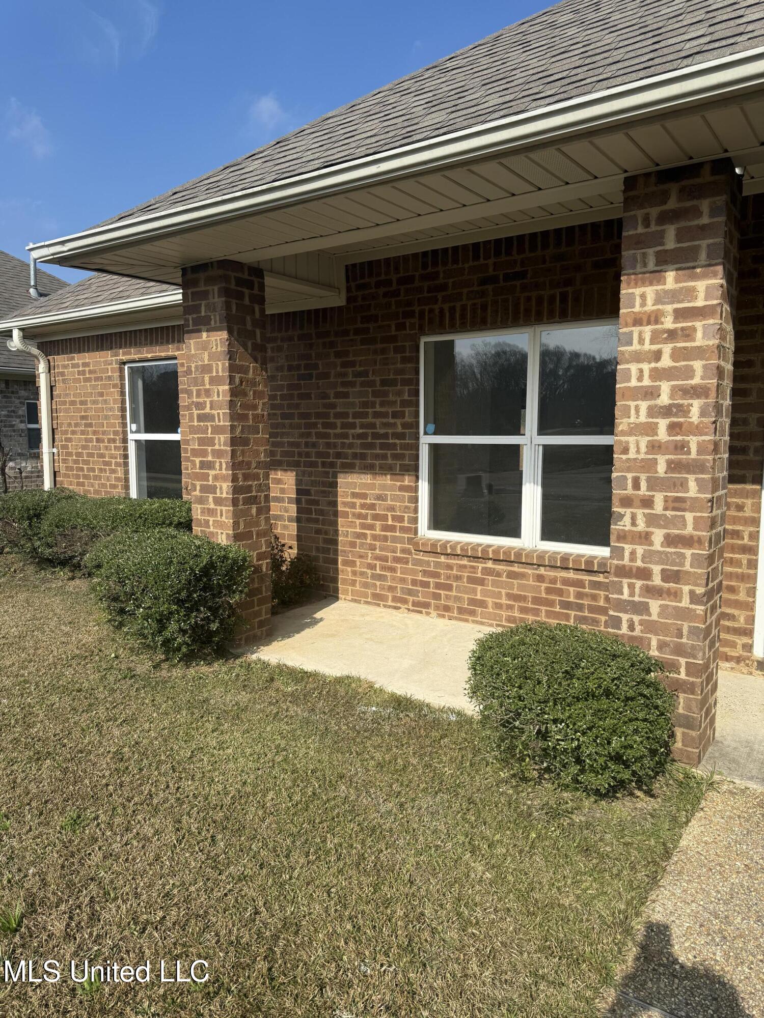 786 Hunter Lane Jackson, MS 39212 - Photo 5 of 25 IMG_4425