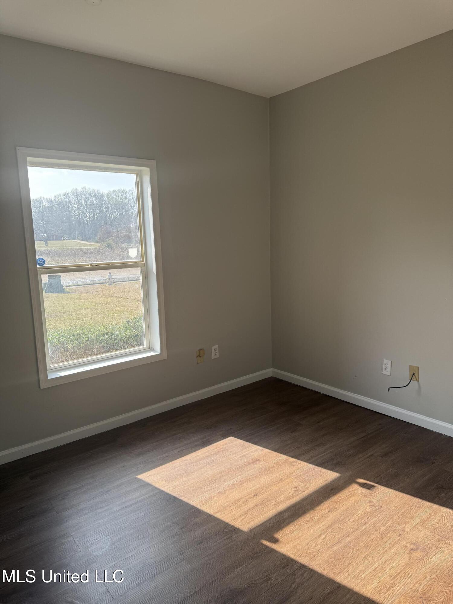 786 Hunter Lane Jackson, MS 39212 - Photo 7 of 25 IMG_4428