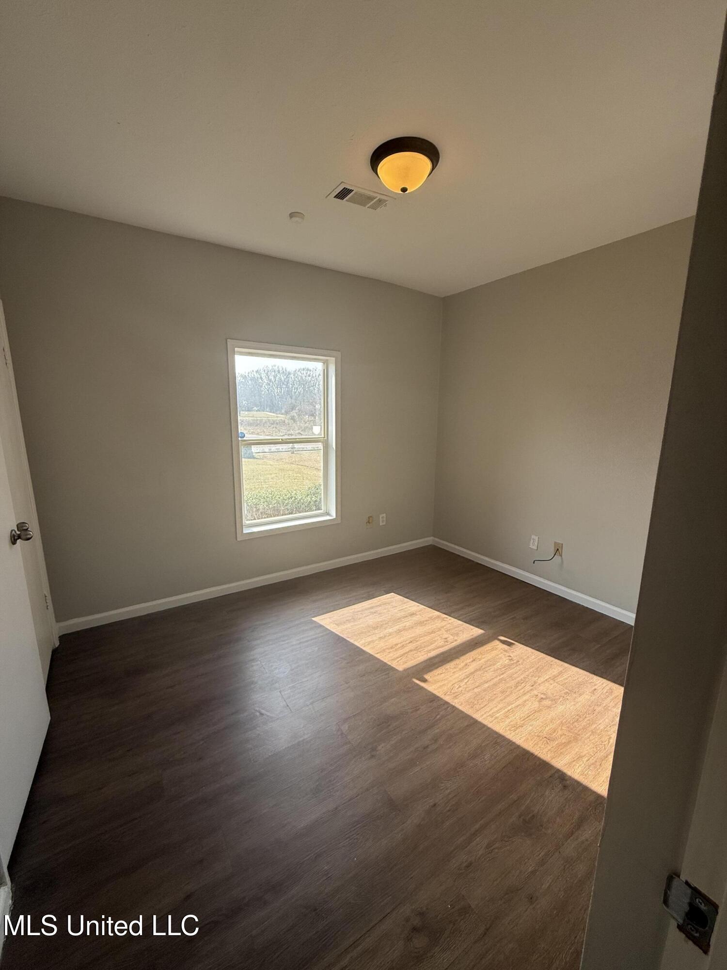 786 Hunter Lane Jackson, MS 39212 - Photo 10 of 25 IMG_4431