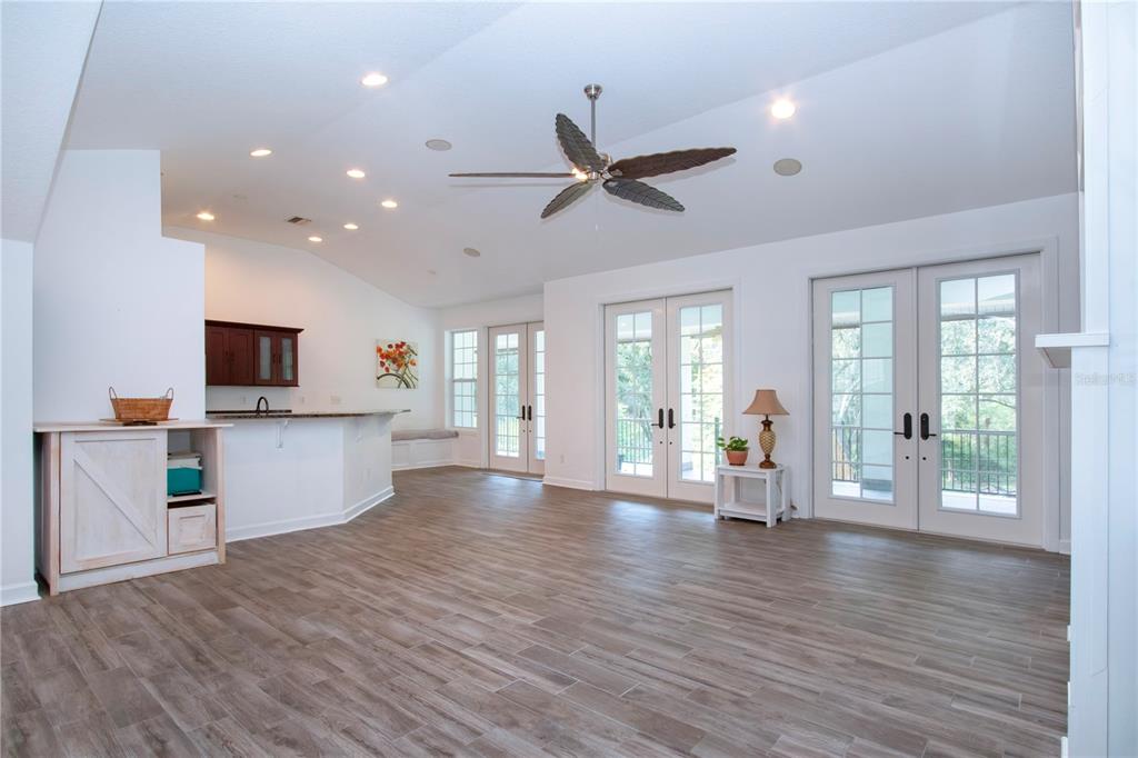 1422 Lightfoot Road Wimauma, FL 33598 - Photo 23 of 98