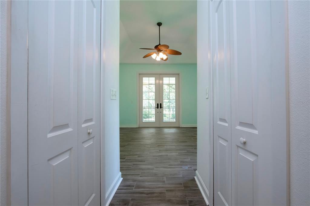 1422 Lightfoot Road Wimauma, FL 33598 - Photo 34 of 98