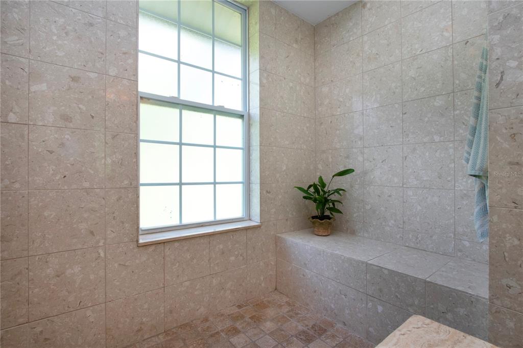 1422 Lightfoot Road Wimauma, FL 33598 - Photo 38 of 98