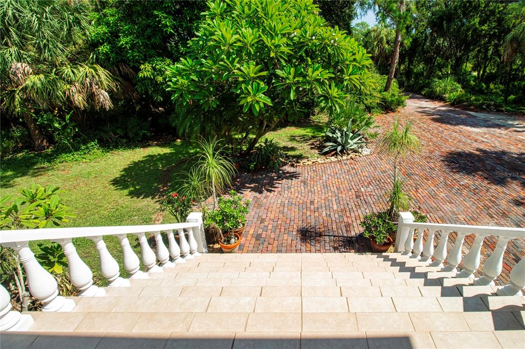 1422 Lightfoot Road Wimauma, FL 33598 - Photo 7 of 98