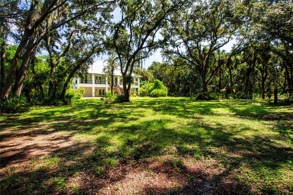 1422 Lightfoot Road Wimauma, FL 33598 - Photo 76 of 98