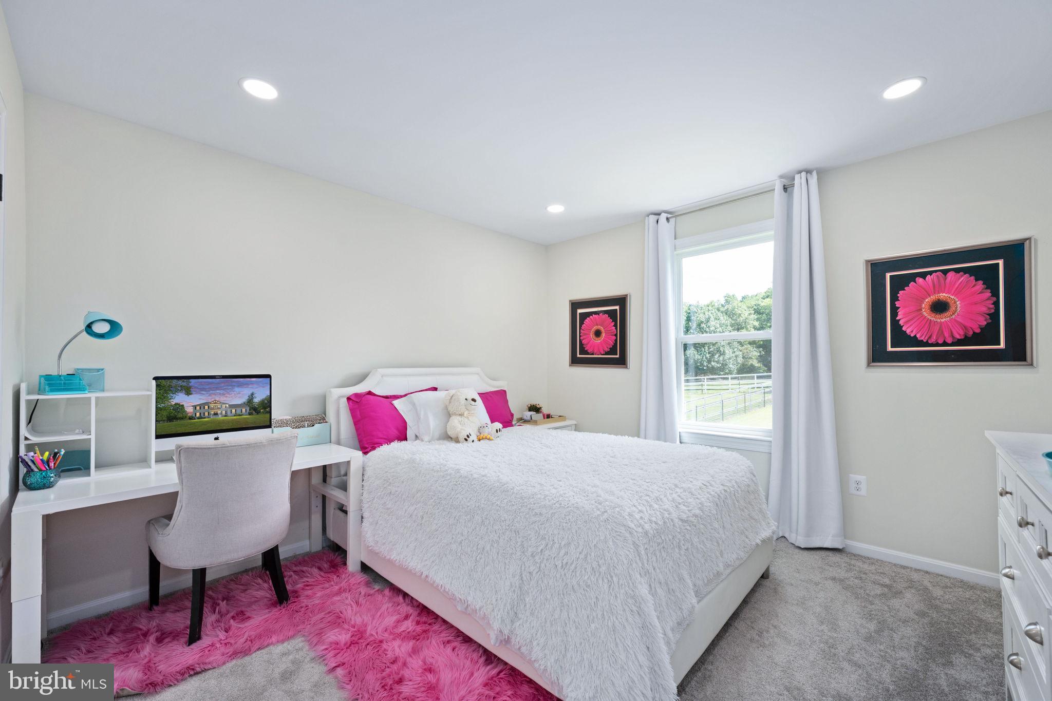 7095 Signal Hill Road Manassas, VA 20111 - Photo 68 of 111 Gallery Image 68