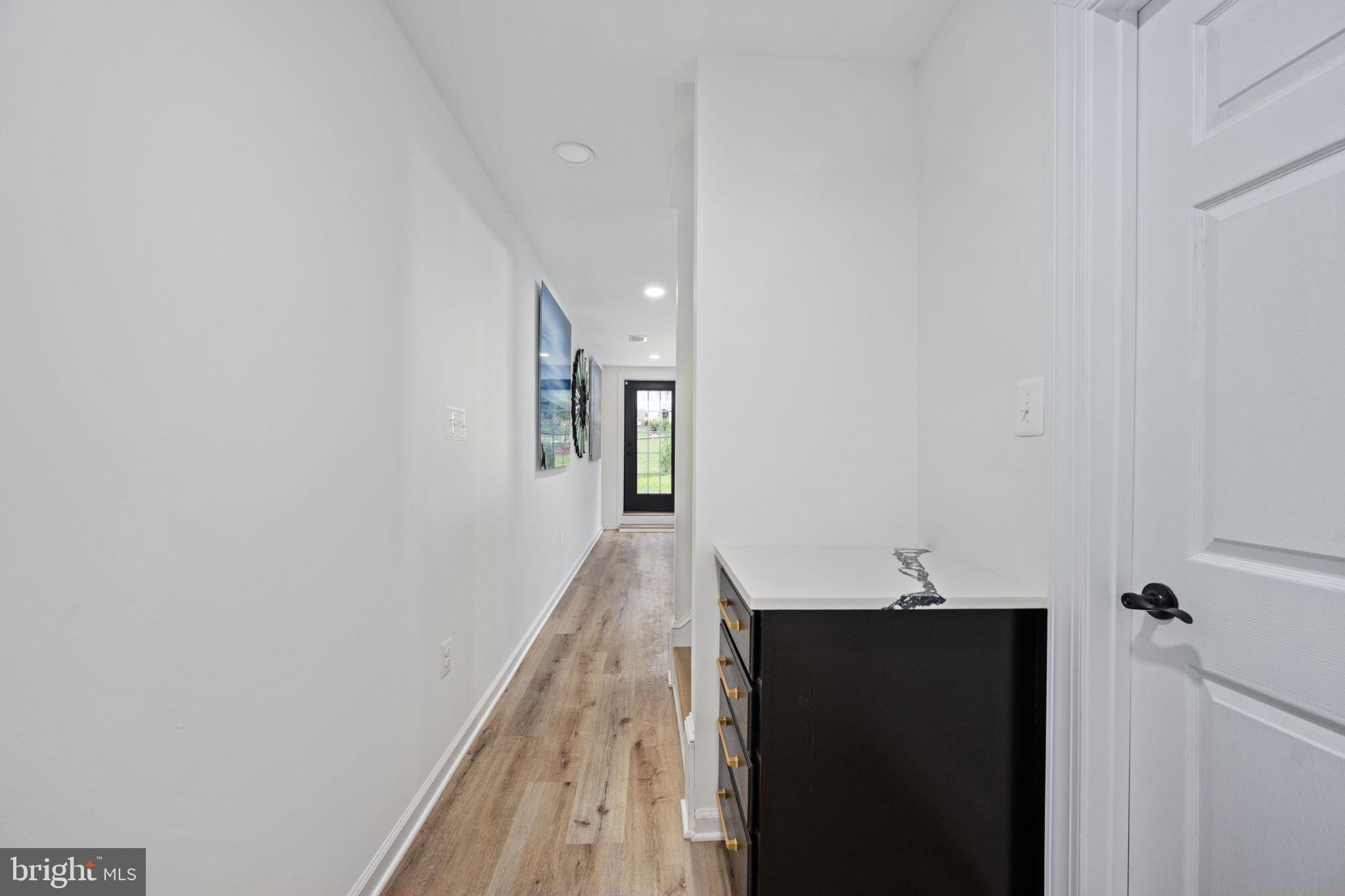 7095 Signal Hill Road Manassas, VA 20111 - Photo 75 of 111 Gallery Image 75