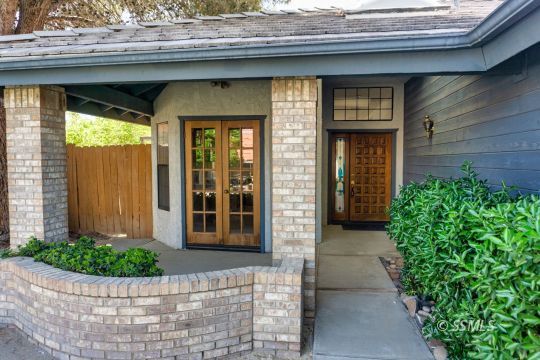 241 West Yellowstone Place Ridgecrest, CA 93555 - Photo 3 of 31 a view of entrance of the house