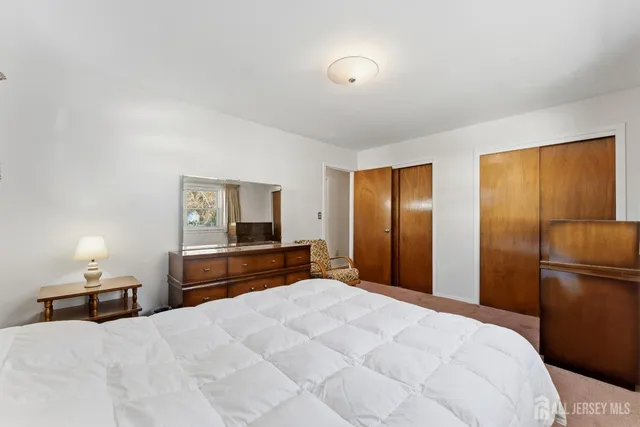 $500,000 | 61 Athens Avenue, Old Bridge, NJ 08879