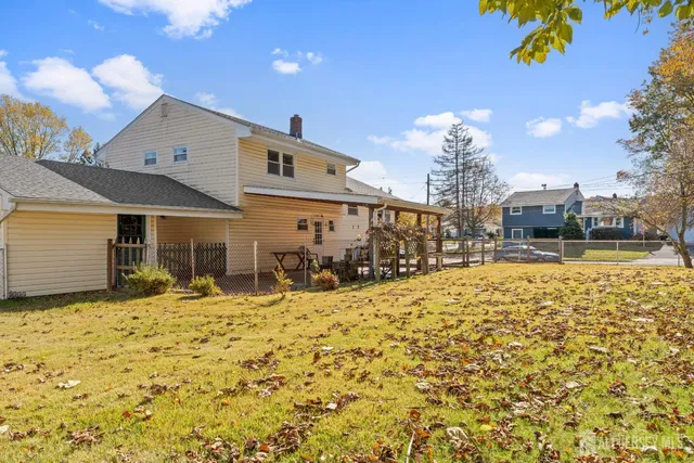 $500,000 | 61 Athens Avenue, Old Bridge, NJ 08879