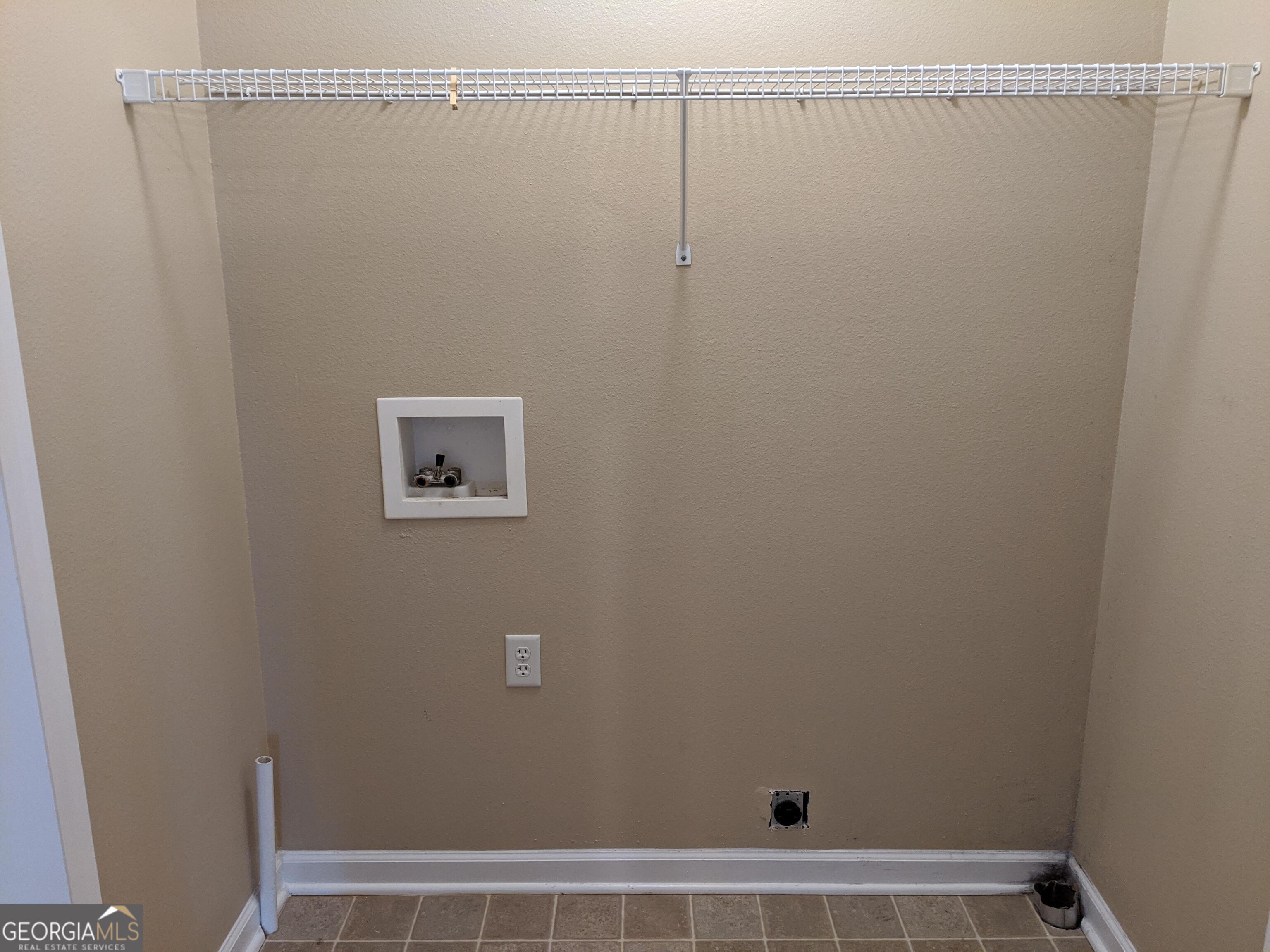1014 Towne Park Drive East Rincon, GA 31326 - Photo 18 of 21 a view of a small space