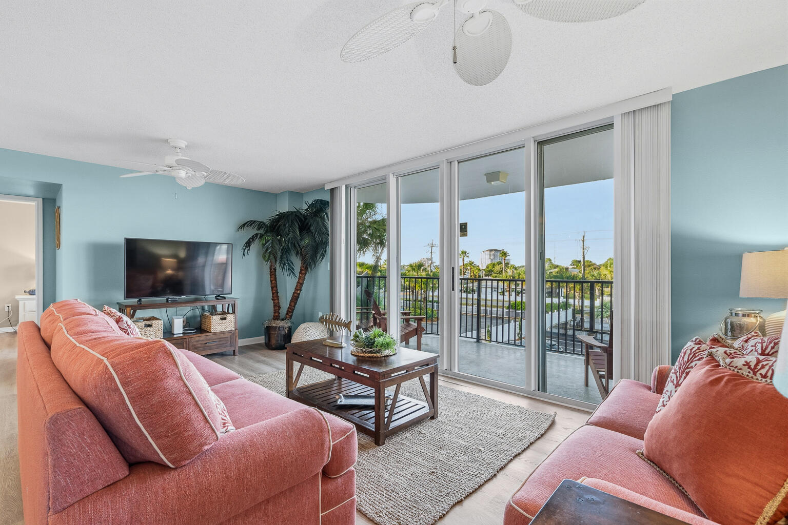 670 Santa Rosa Boulevard, Unit 303 Fort Walton Beach, FL 32548 - Photo 13 of 60 DSC06888