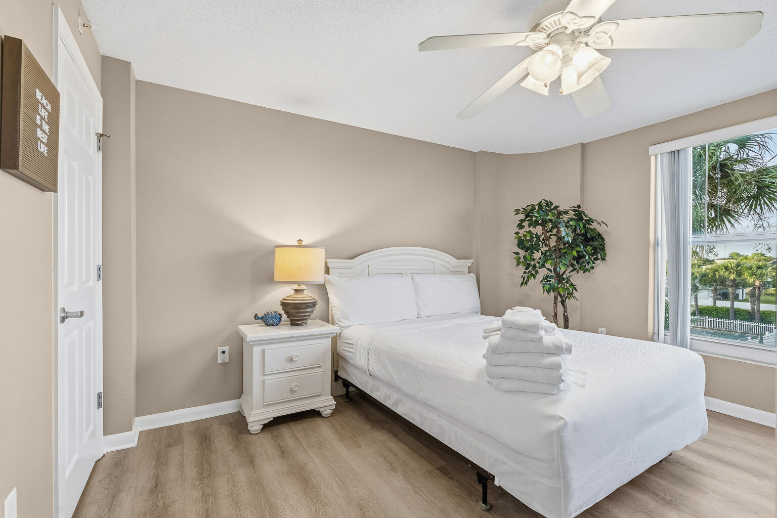 670 Santa Rosa Boulevard, Unit 303 Fort Walton Beach, FL 32548 - Photo 27 of 60 DSC06943