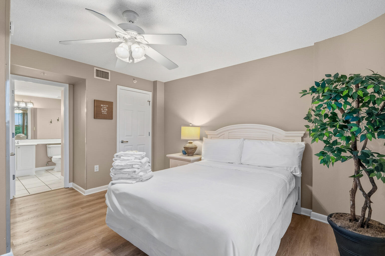 670 Santa Rosa Boulevard, Unit 303 Fort Walton Beach, FL 32548 - Photo 29 of 60 DSC07119