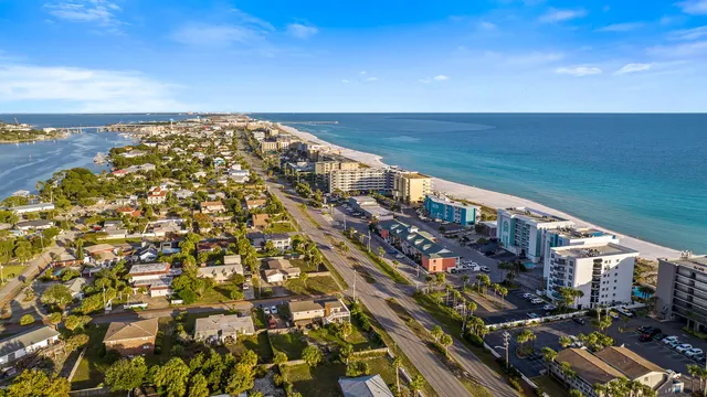 $458,900 | 670 Santa Rosa Boulevard, Unit 303, Fort Walton Beach, FL 32548