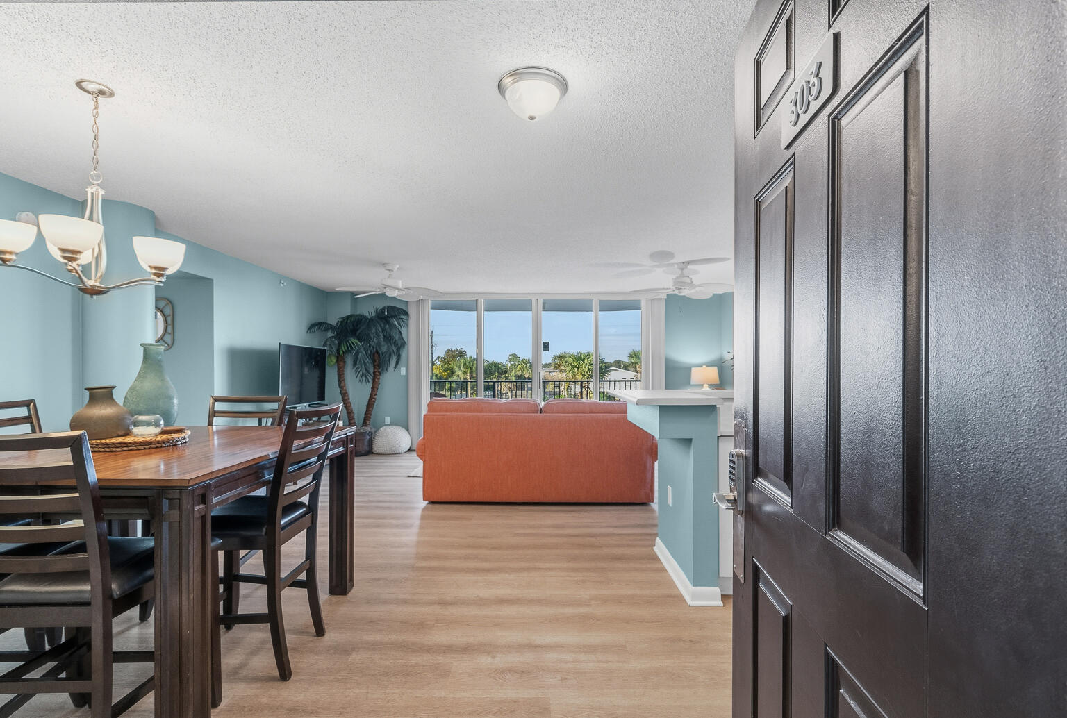 670 Santa Rosa Boulevard, Unit 303 Fort Walton Beach, FL 32548 - Photo 7 of 60 DSC06842