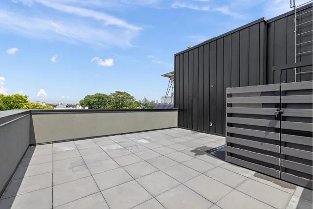 $2,775,000 | 379 12th Street, Unit 3B | Park Slope