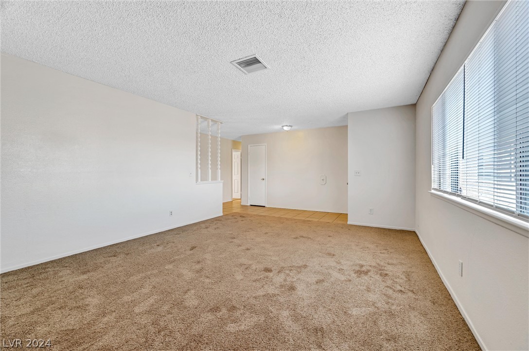 634 Valley View Circle Henderson, NV 89002 - Photo 13 of 28