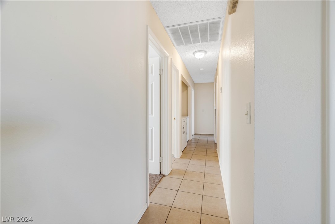 634 Valley View Circle Henderson, NV 89002 - Photo 9 of 28