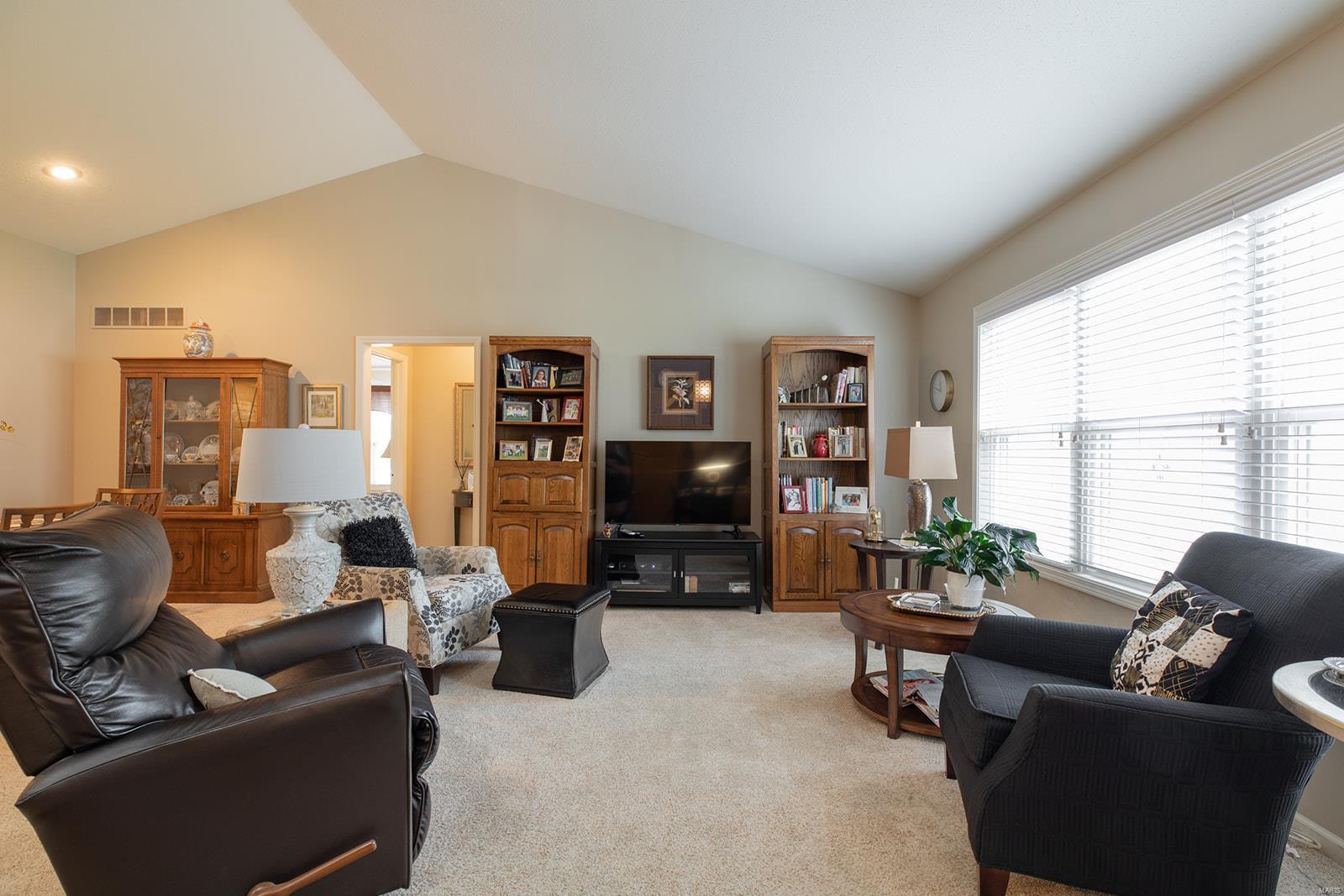 412 Celesta Street Godfrey, IL 62035 - Photo 13 of 45