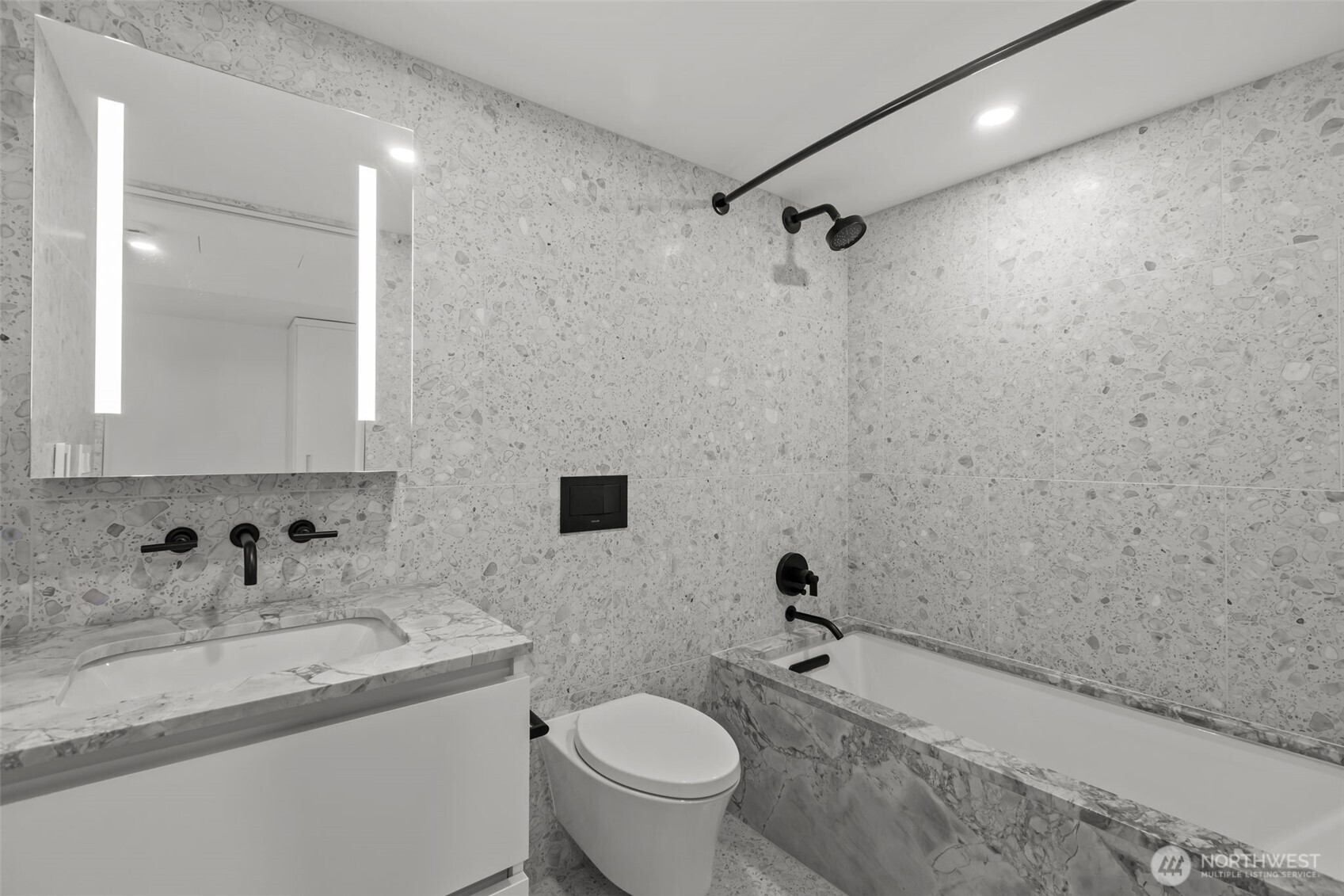 300 Virginia Street, Unit 3103 Seattle, WA 98101 - Photo 11 of 40