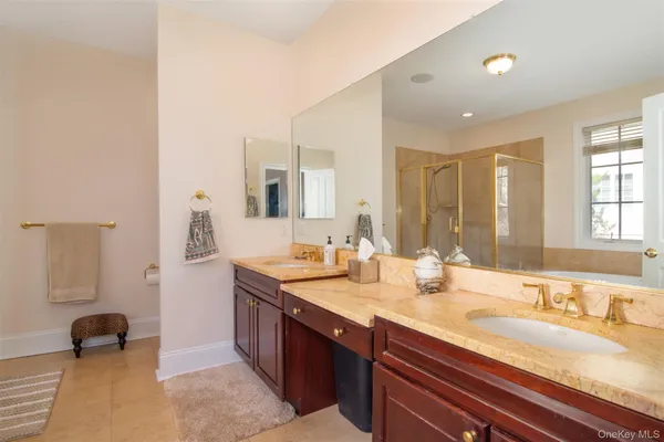 $9,998 | 9 Stony Gate Ovl, New Rochelle, NY 10804