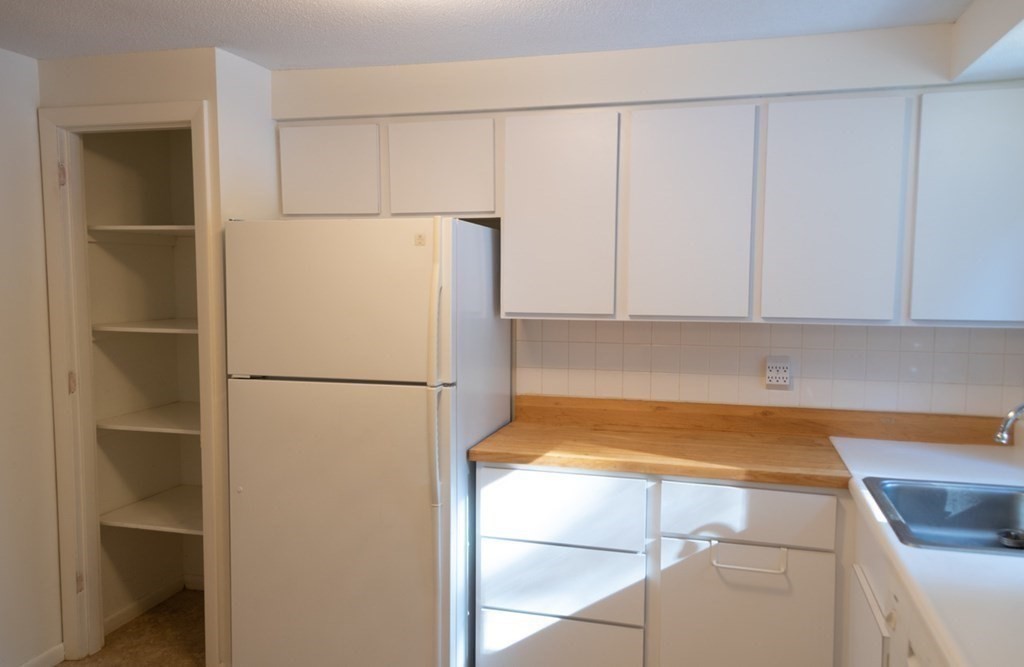 83 Stony Hill Road Amherst, MA 01002 - Photo 26 of 42 Gallery Image 26