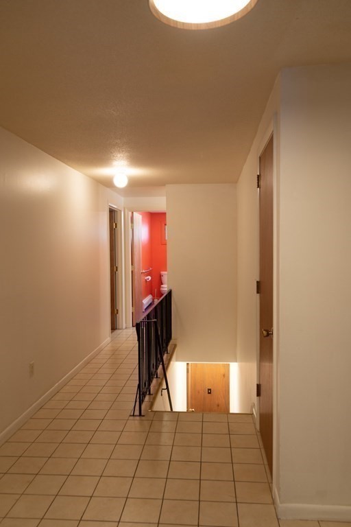 83 Stony Hill Road Amherst, MA 01002 - Photo 8 of 42 Gallery Image 8