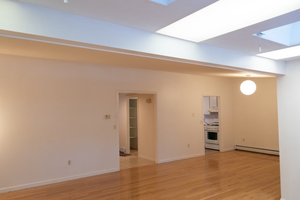83 Stony Hill Road Amherst, MA 01002 - Photo 9 of 42 Gallery Image 9