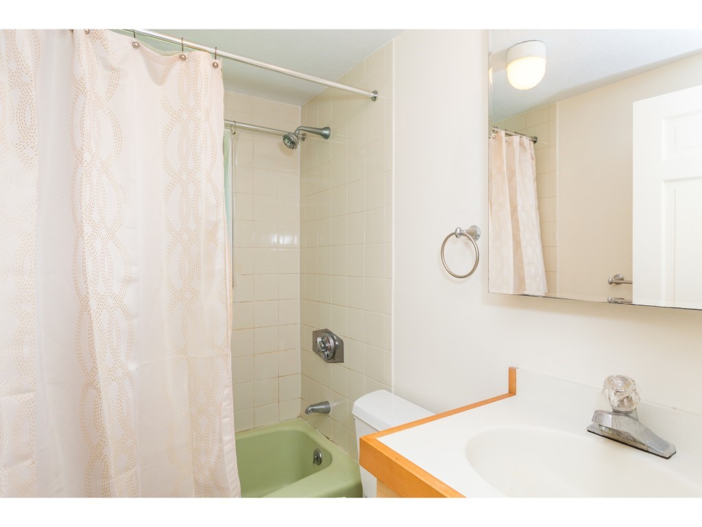 8 Butterfield Lane Stratham, NH 03885 - Photo 21 of 36 Gallery Image 21