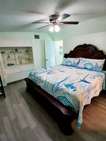 $520,000 | 6520 Clemson Street, Bradenton, FL 34207