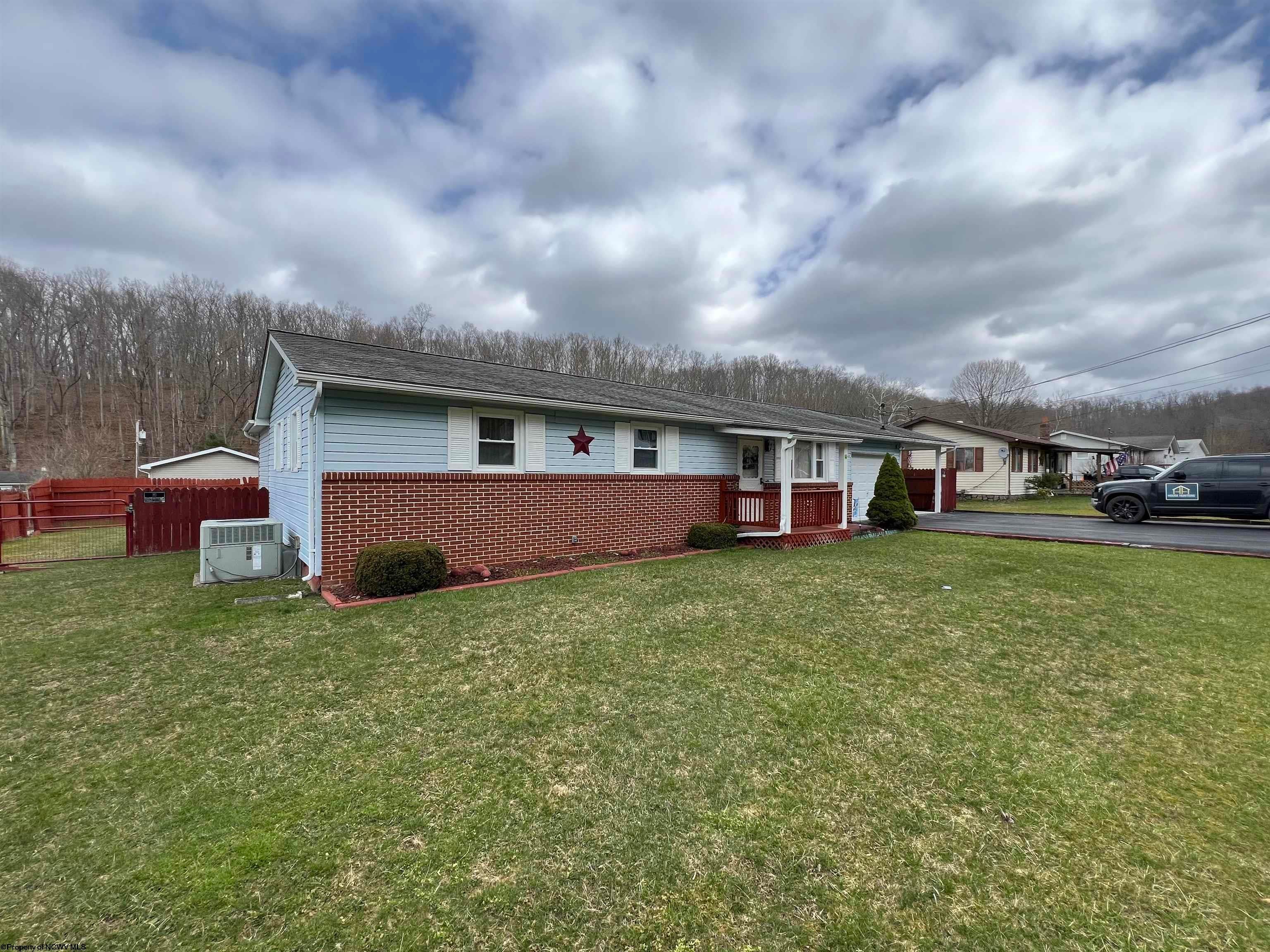 197 Poplar Road Beverly, WV 26253 - Photo 18 of 27 Gallery Image 18