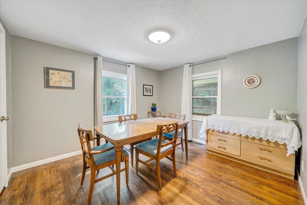 5774 Bradshaw Road Salem, VA 24153 - Photo 14 of 33 14-MIB01353