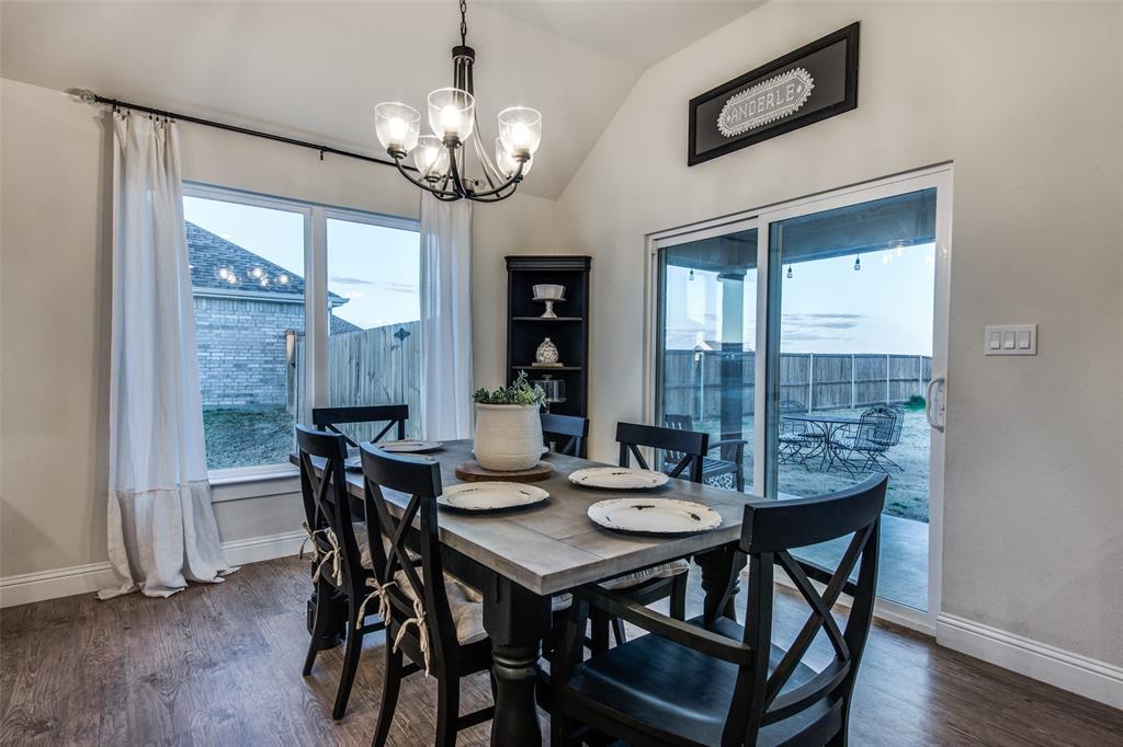 112 Kens Court Pilot Point, TX 76258 - Photo 8 of 23 Gallery Image 8