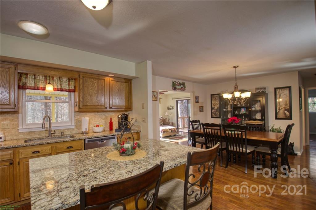 927 Skyuka Road Columbus, NC 28722 - Photo 16 of 32 Gallery Image 16