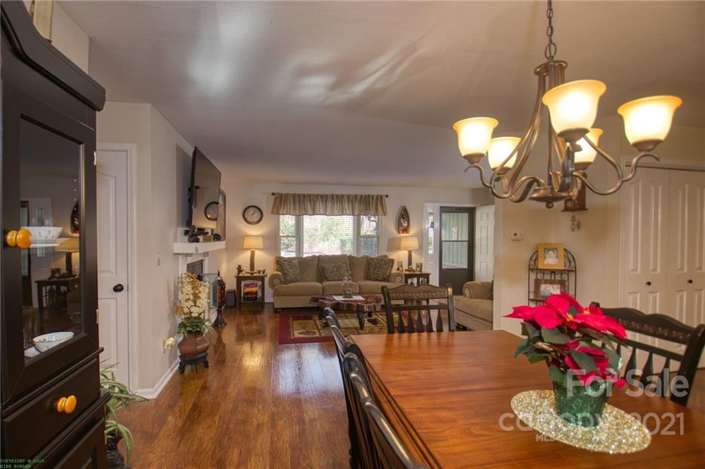 927 Skyuka Road Columbus, NC 28722 - Photo 21 of 32 Gallery Image 21