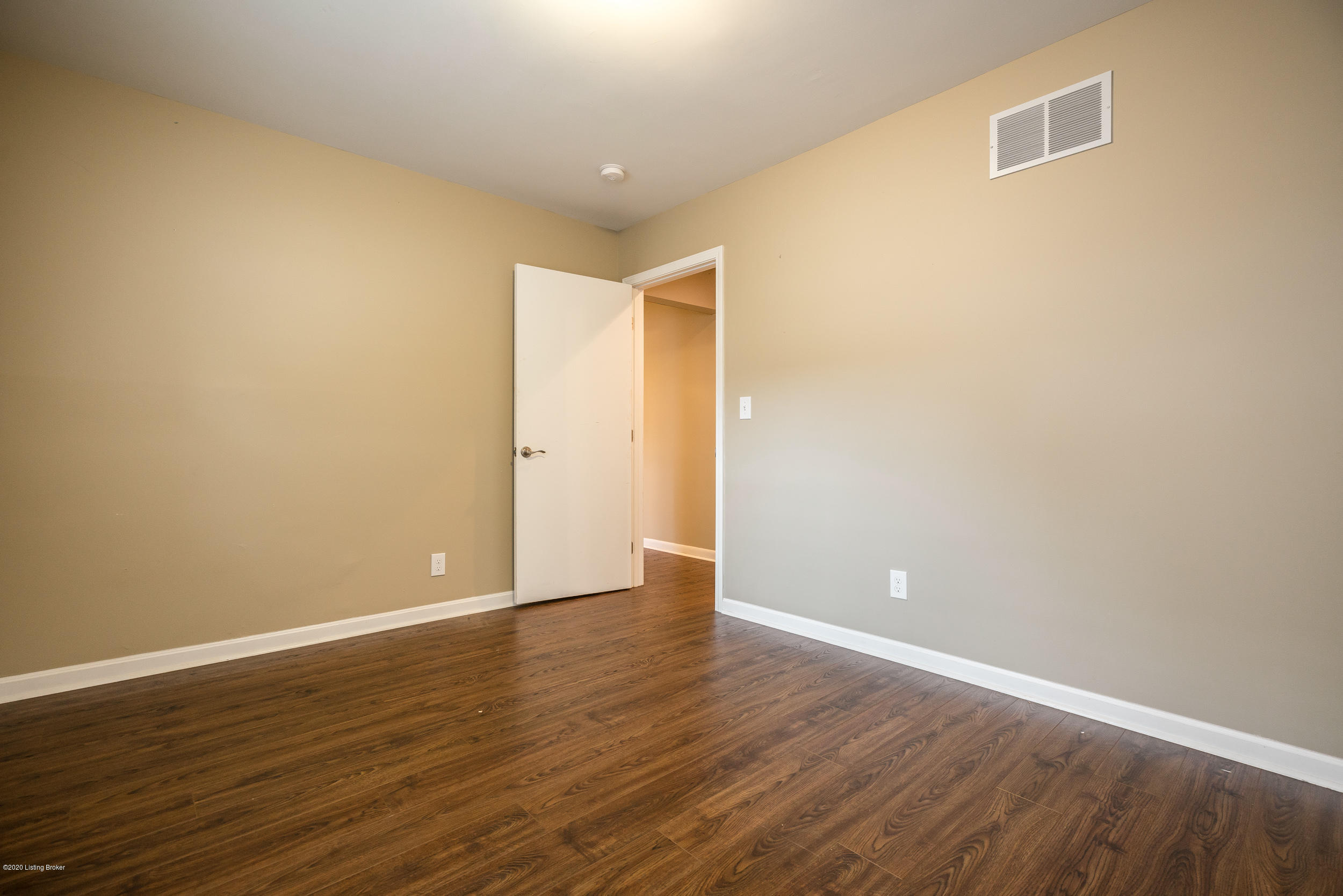4303 Darbrook Road Louisville, KY 40207 - Photo 25 of 52 4303 Darbrook Road-37