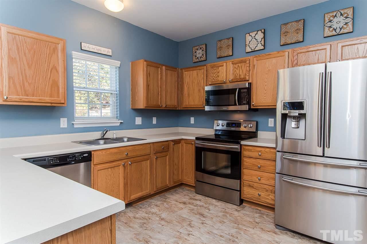 2525 Spruce Shadows Lane Raleigh, NC 27614 - Photo 9 of 24 Gallery Image 9