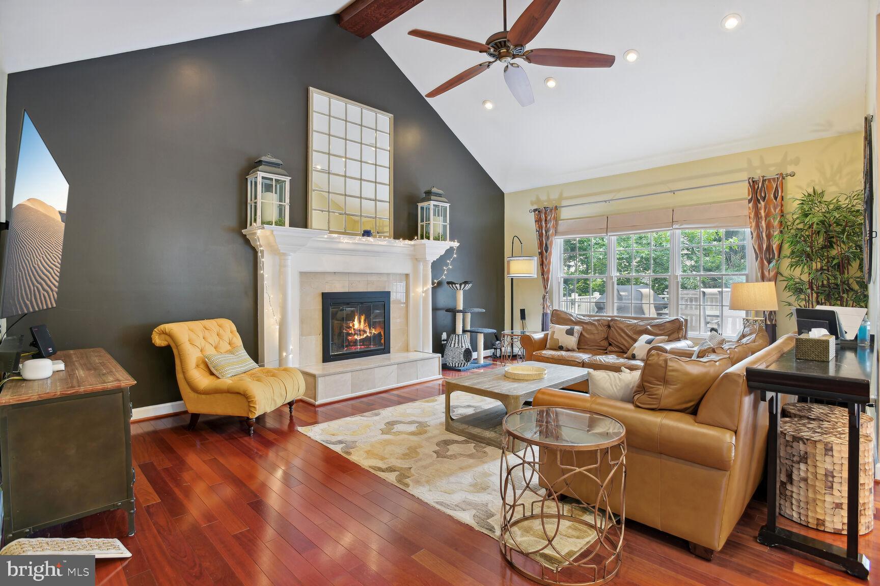 10867 Grovehampton Court Reston, VA 20194 - Photo 2 of 19 Gallery Image 2