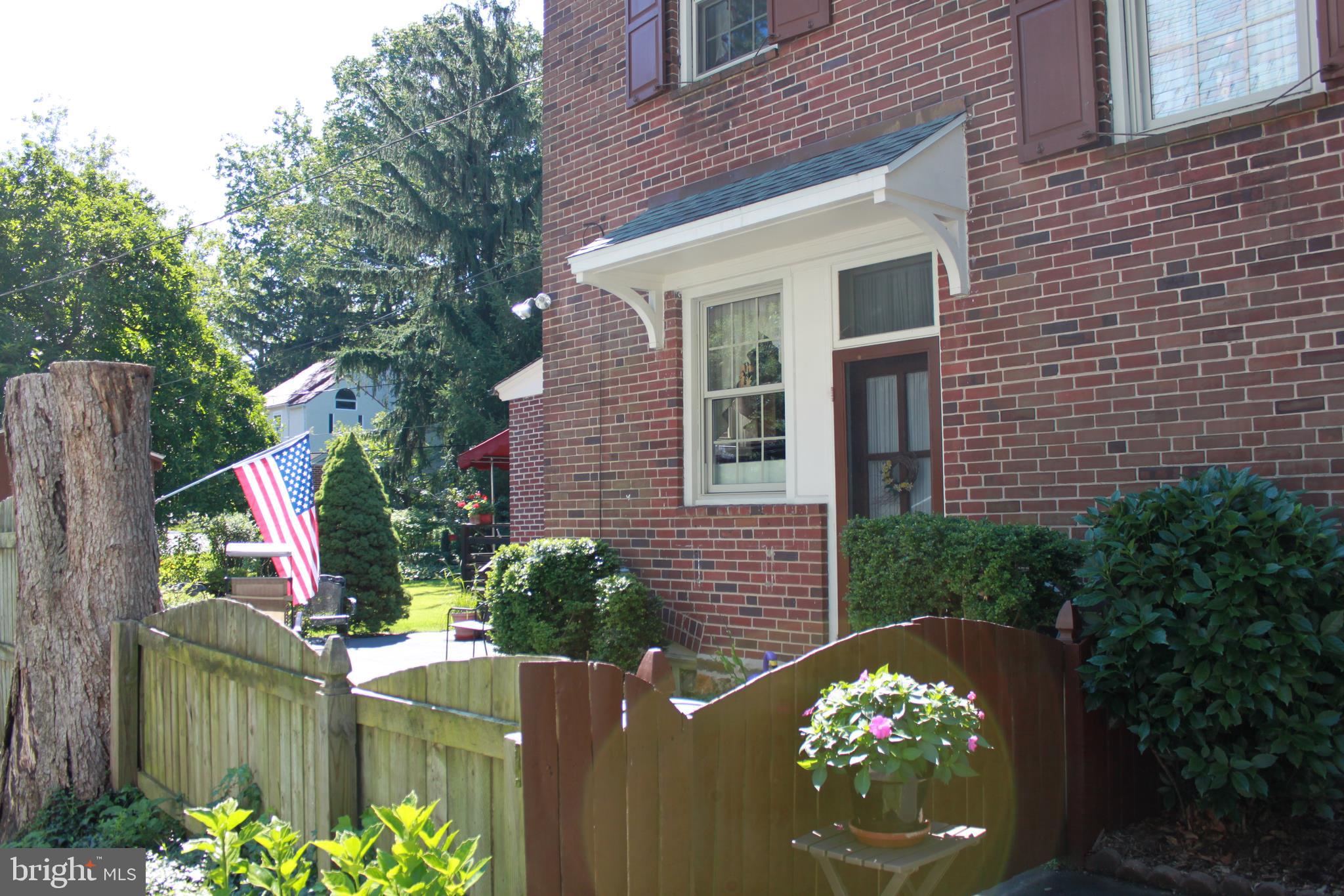 7103 Sheffield Road Baltimore, MD 21212 - Photo 33 of 37 front view of a house