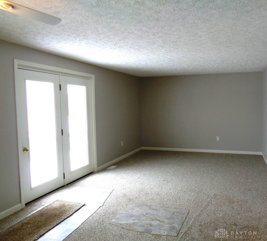 2036 Washington Jackson Road Eaton, OH 45320 - Photo 6 of 32 Gallery Image 6